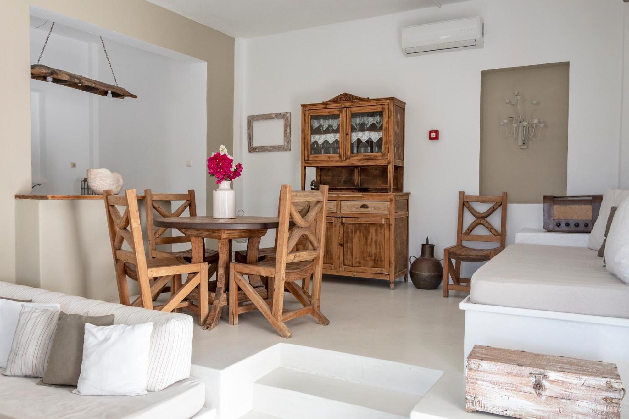 Anemoi Resort Náousa Buitenkant foto